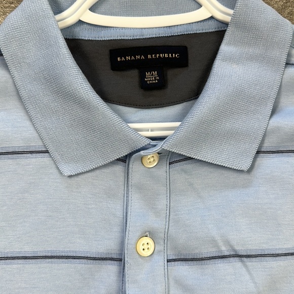 Banana Republic Medium Blue Short Sleeve Polo Shirt - Picture 3 of 10